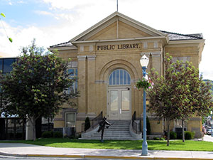 Exterior photograph of the Marshall Public Library in Pocatello, Idaho